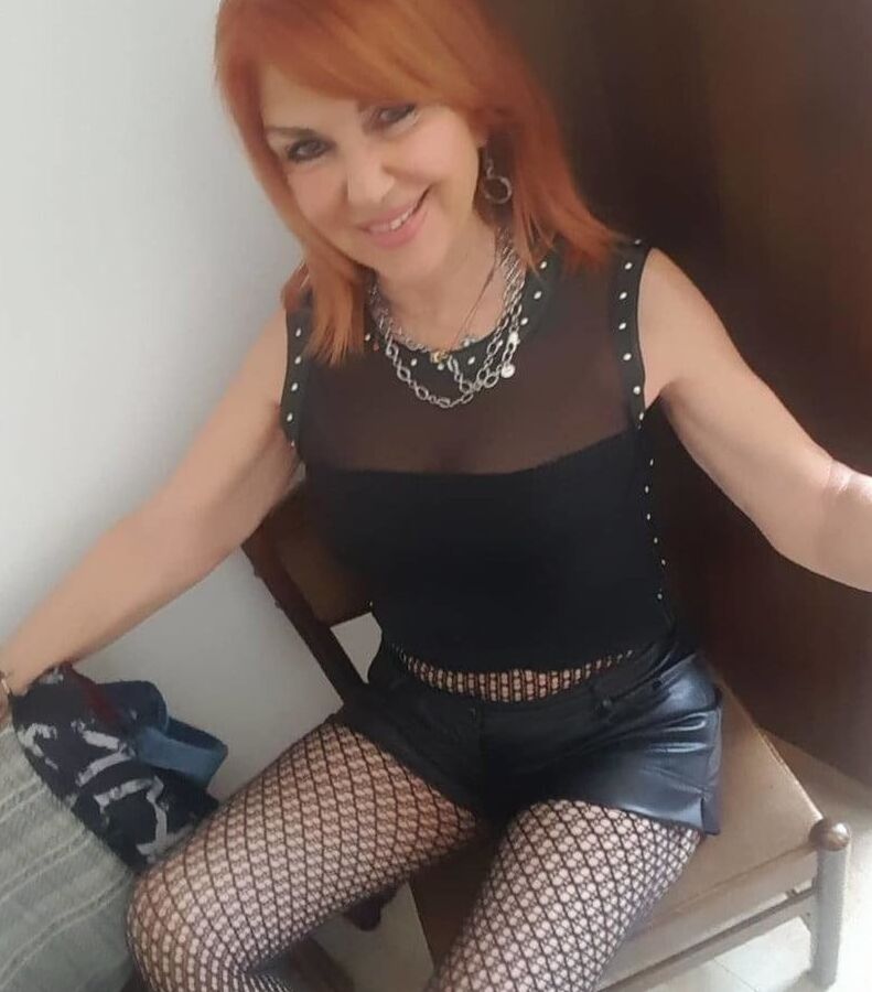 Many milfs