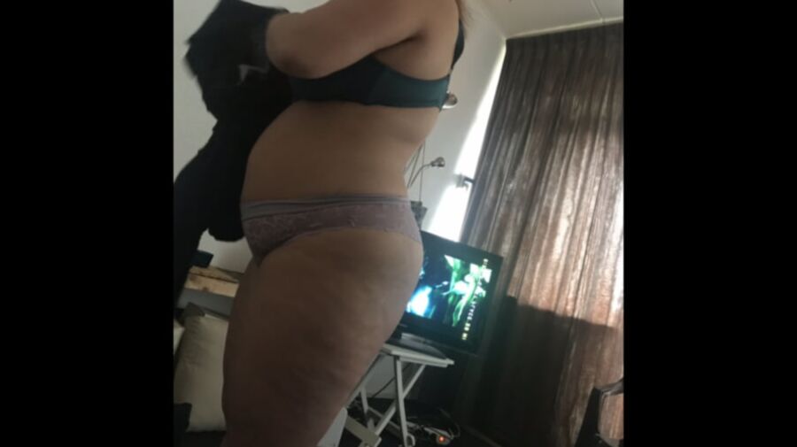 BBW dressing up