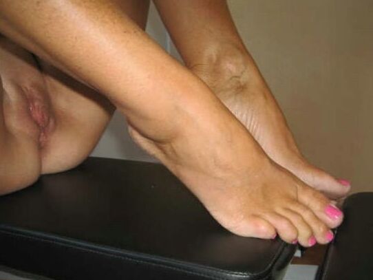 mature legs and feet and bj