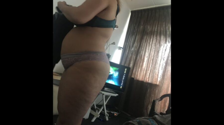 BBW dressing up