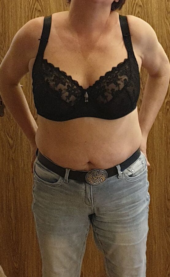 New bra D