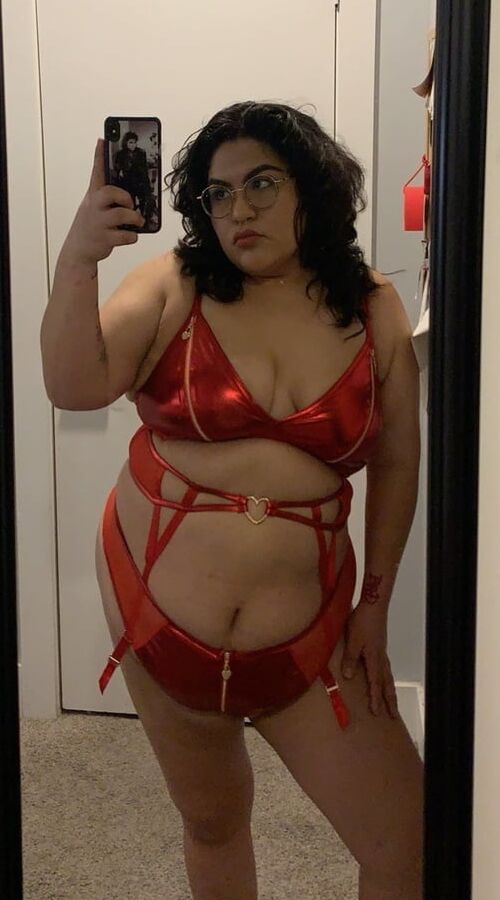 Bbw mix (Hot red bra)