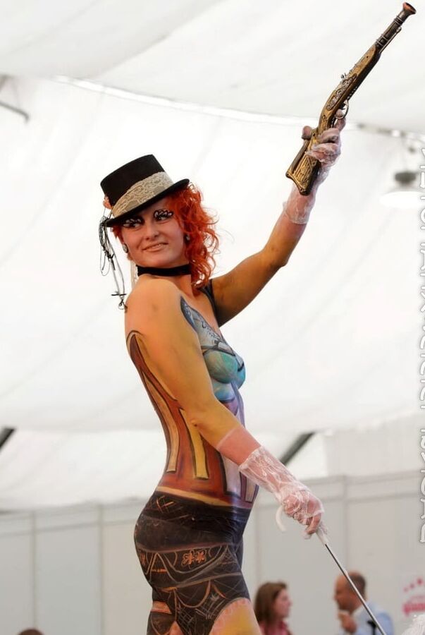 Body Paint Session