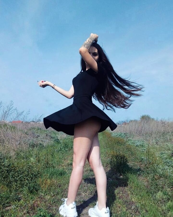 On Instagram- _mona_lena_