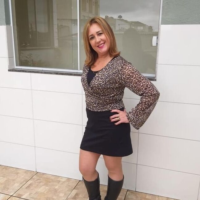 MILF ANA