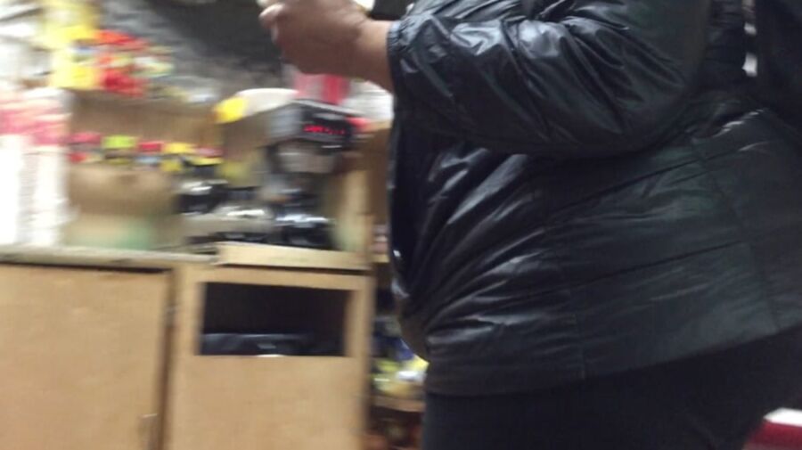 SSBBW PHAT ASS BUSTING OUT COAT