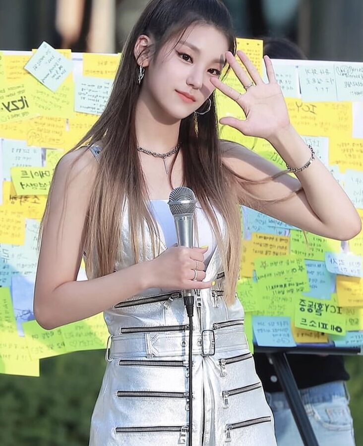 Hwang Yeji - ITZY