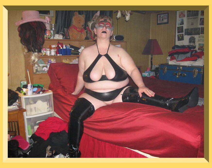 Expose Web Slut Larissa