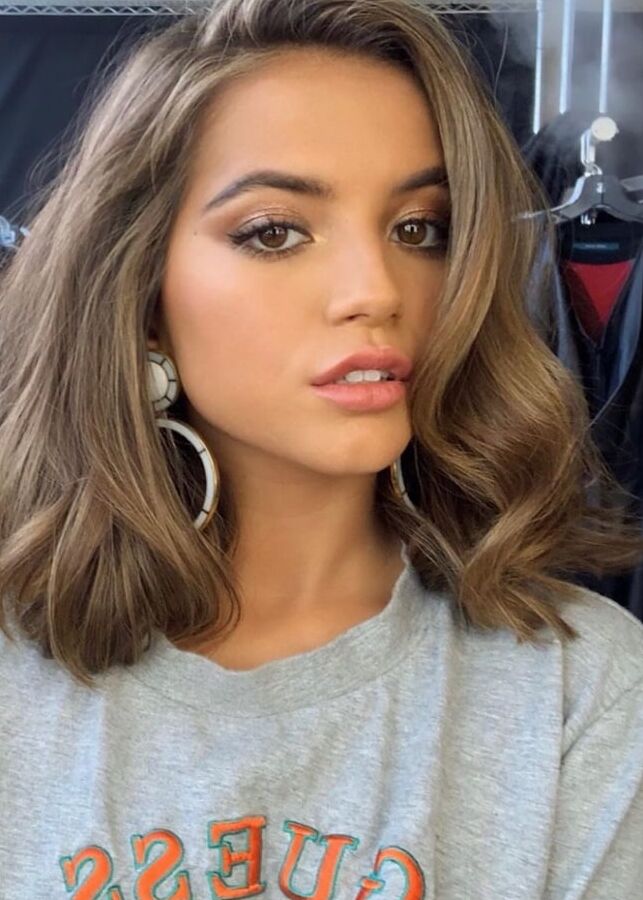 isabela moner