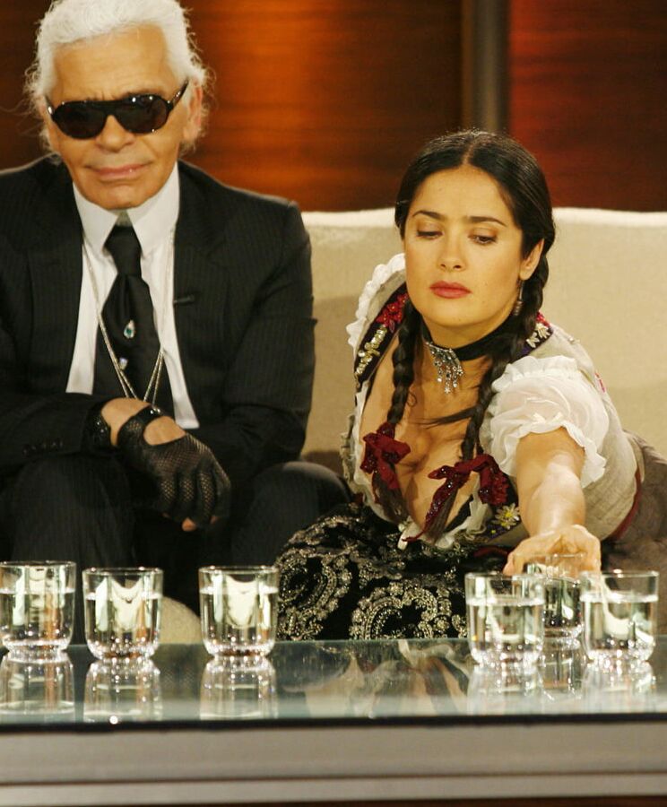 Salma hayek (Huge boobs celeb&;)
