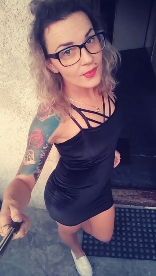 Dominika - girl in glasses, selfie, polish