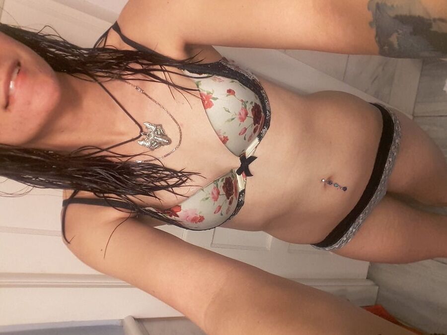 Another Webslut