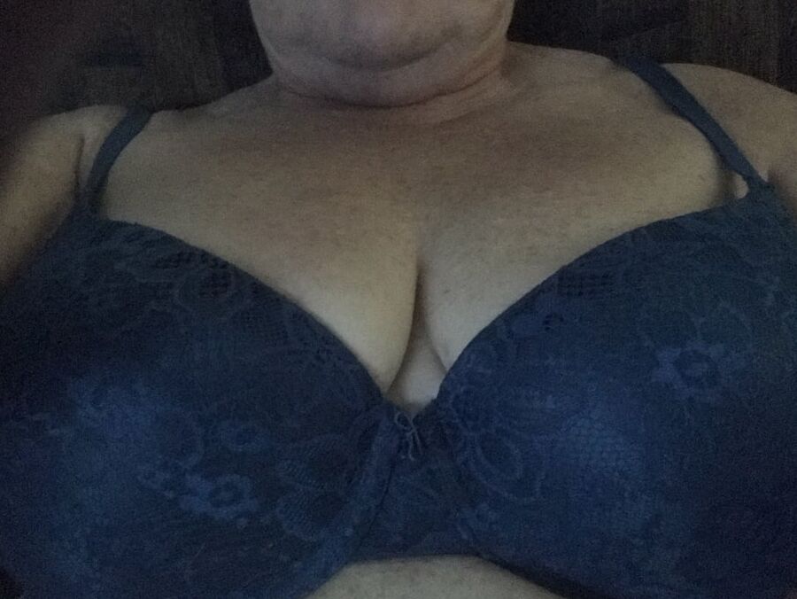 Tittie library