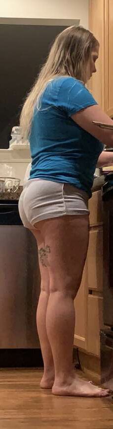Thick Blonde PAWG