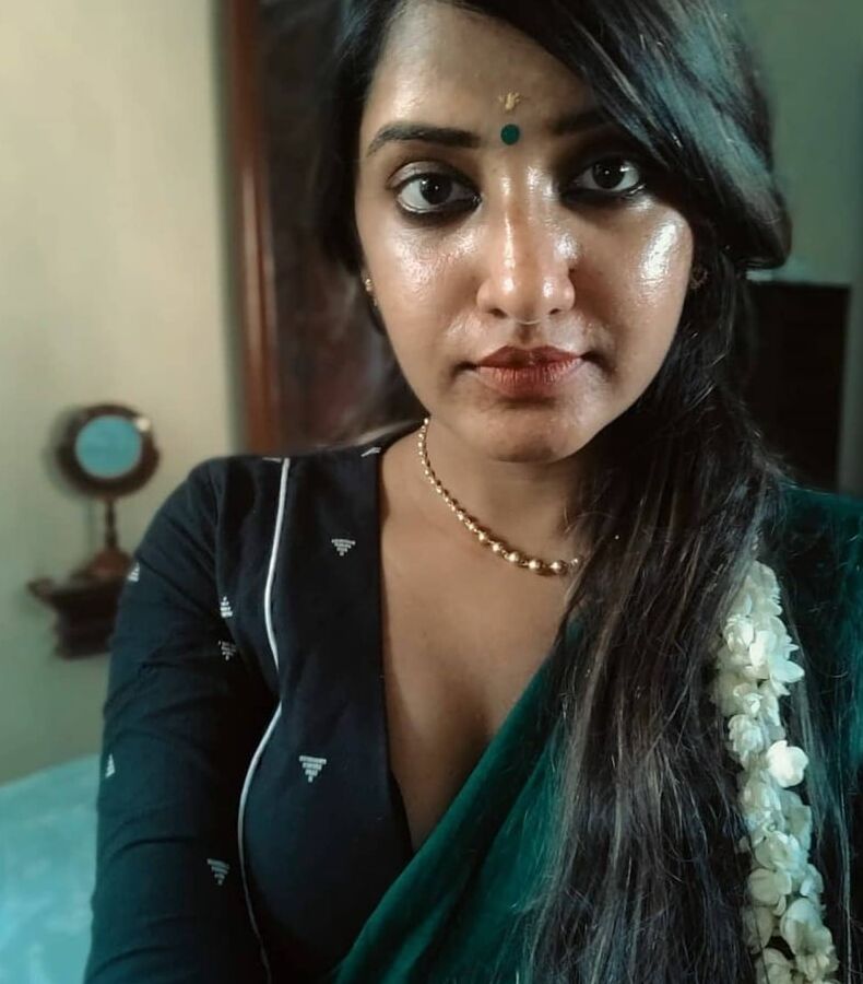 Desi IV