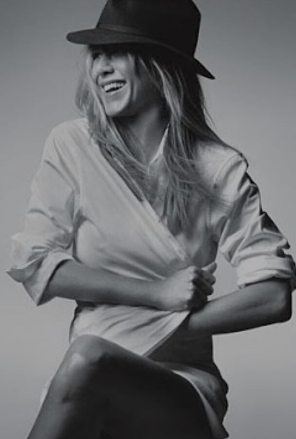 CELEBEAUTY POKIES ... JENNIFER ANISTON