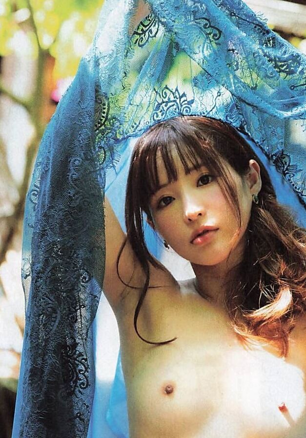 Moe AMATSUKA , A Cute Japanes Pornstar