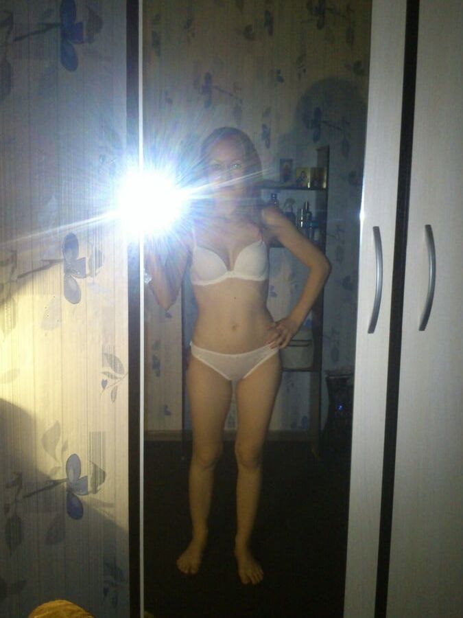 Amateur girls nude