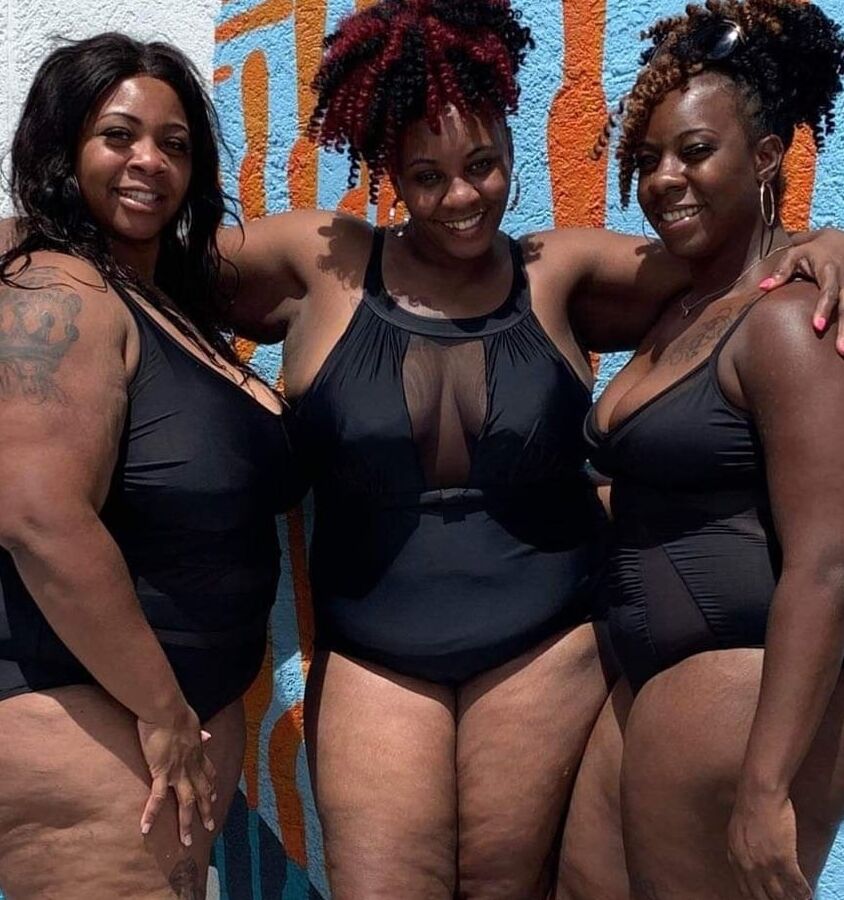 Black Sexy slut being a sexy