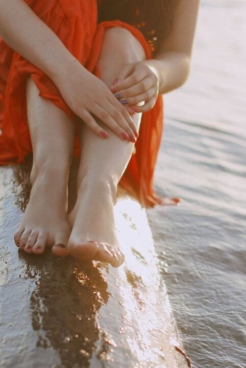 feet and heels only pics