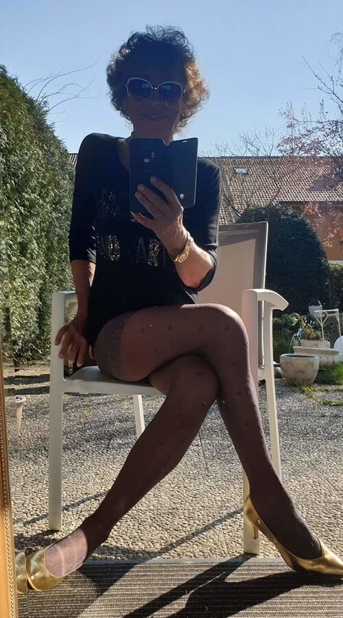 Hot pantyhose Mom