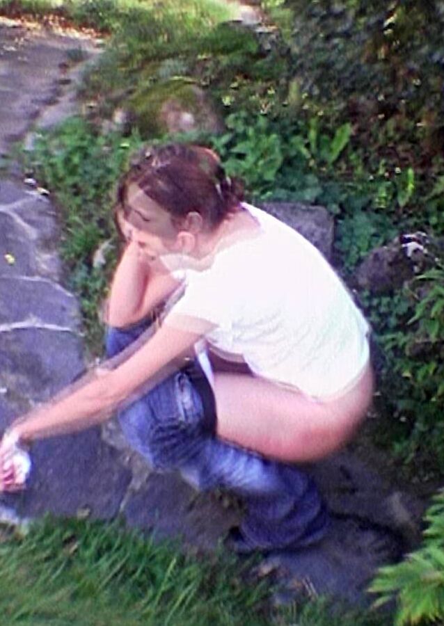 Marjorie takes a piss