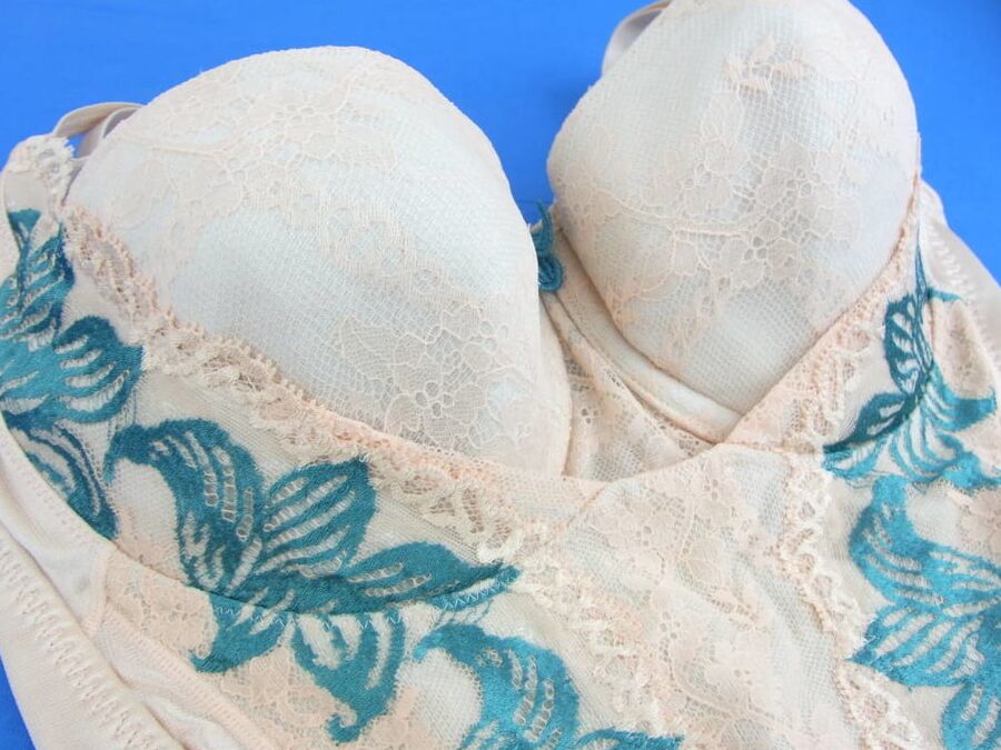 Bra