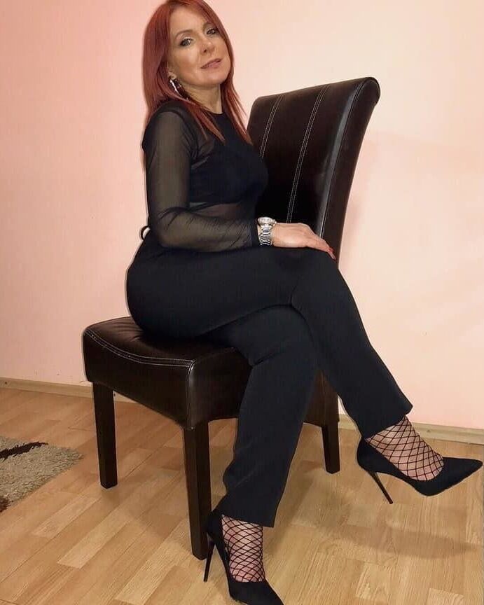 Many milfs