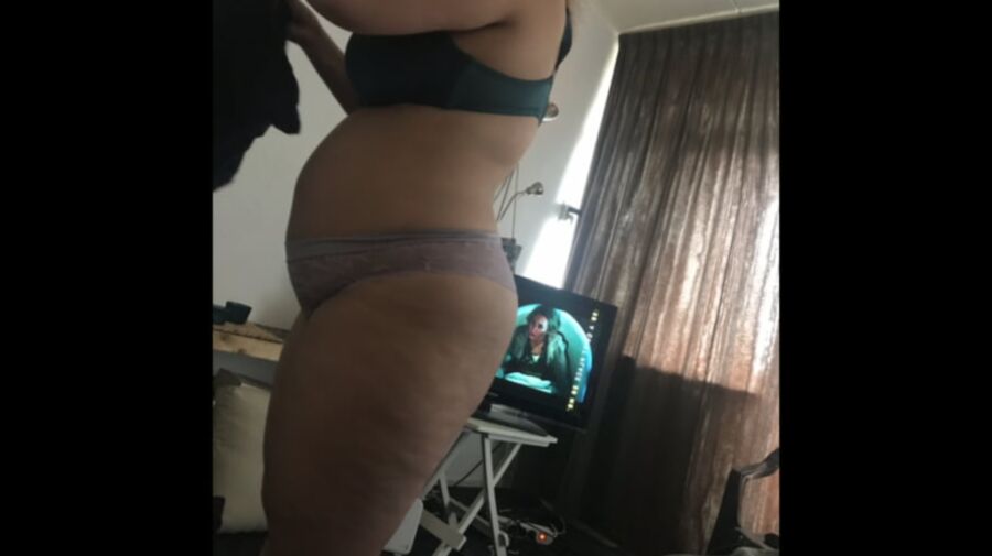 BBW dressing up