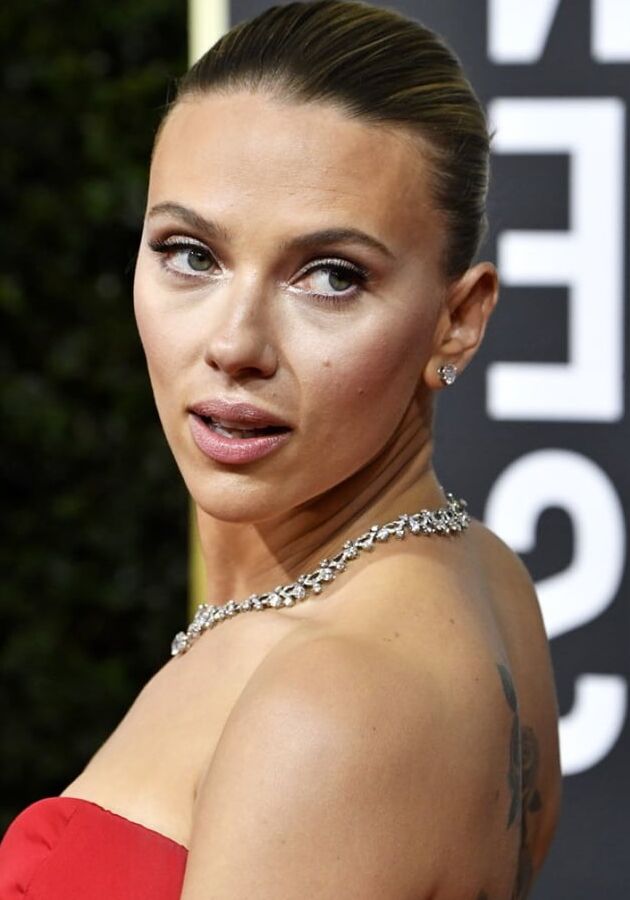 Scarlett Johansson Fit As Fuck