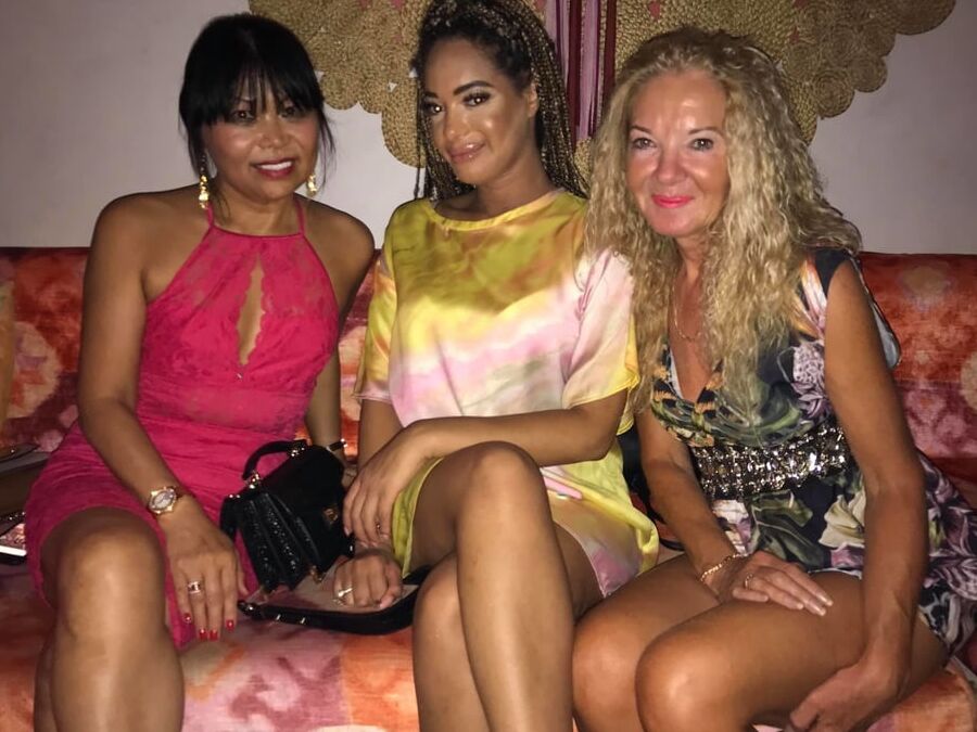 Sexy UK British Women