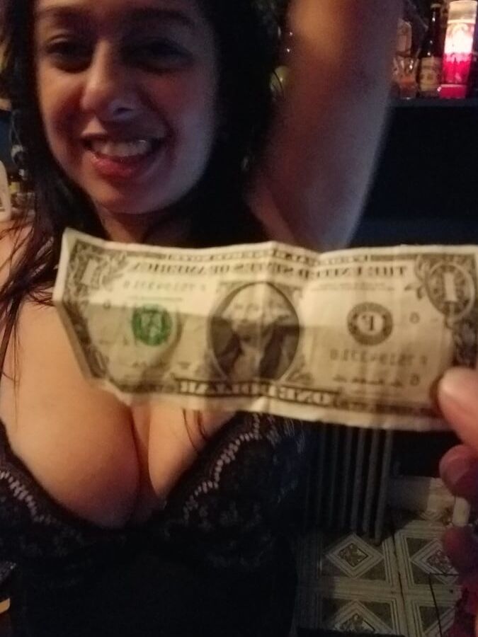 CINDY AMERICAN WHORE