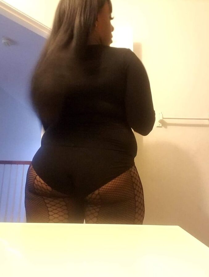 Black Sexy slut being a sexy