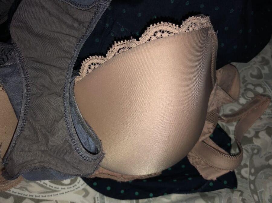 Laundry day makes me hard