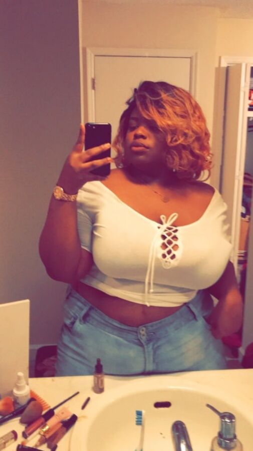 Girls I Would Blast Huge Loads Inside BBW Pawg Belly Hang