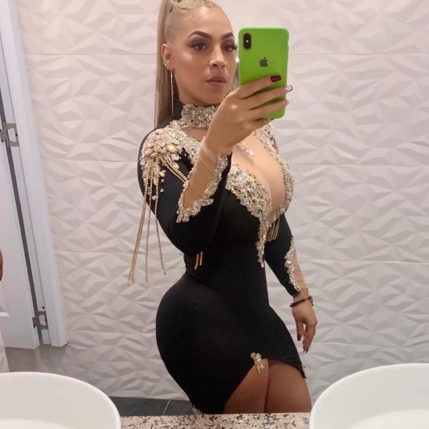 Meet Katherine Dominican Milf