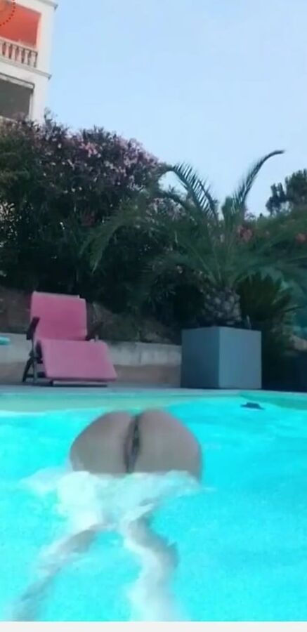Bikini girl live facebook romanian