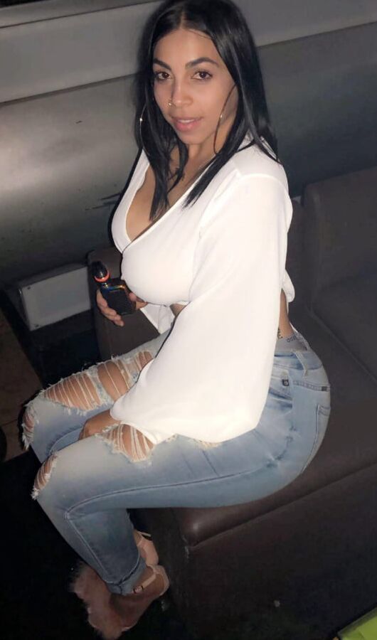 Meet Katherine Dominican Milf