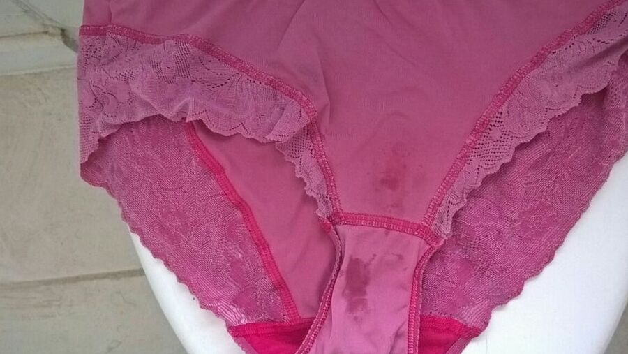 SL stolen pantybra