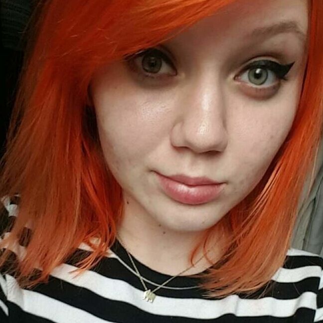 Blonde Bisexual Chick