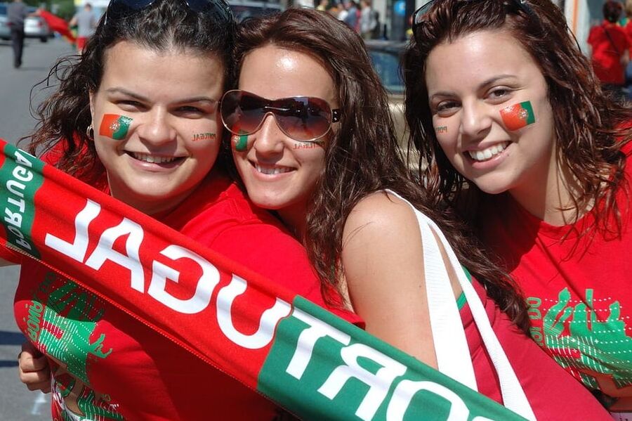 Tolle Girls + Bilder aus Portugal