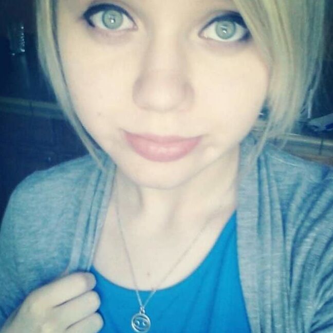 Blonde Bisexual Chick