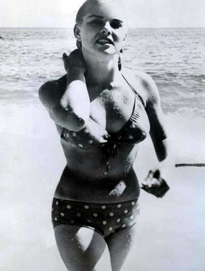 Sue Lyon
