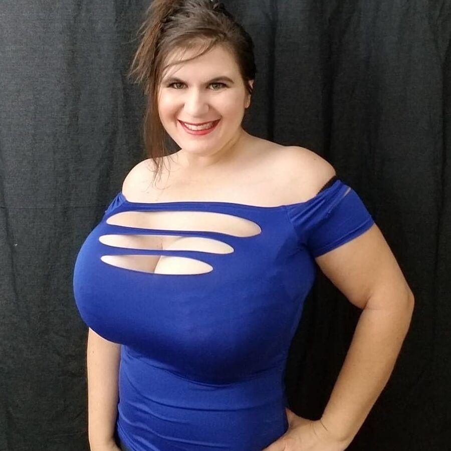 Gorgeous Milf (coroa potranca)