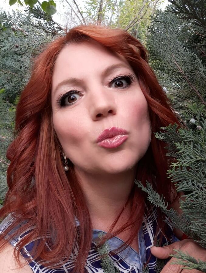 Mature Duckface Selfies