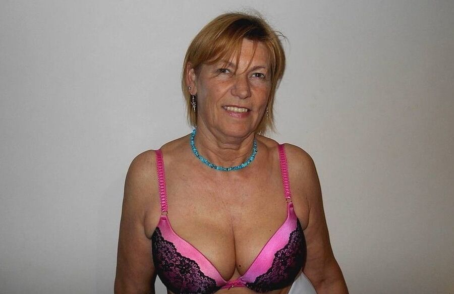 Mature - Lingerie