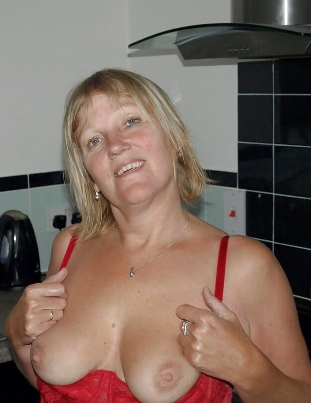 Mature - Lingerie