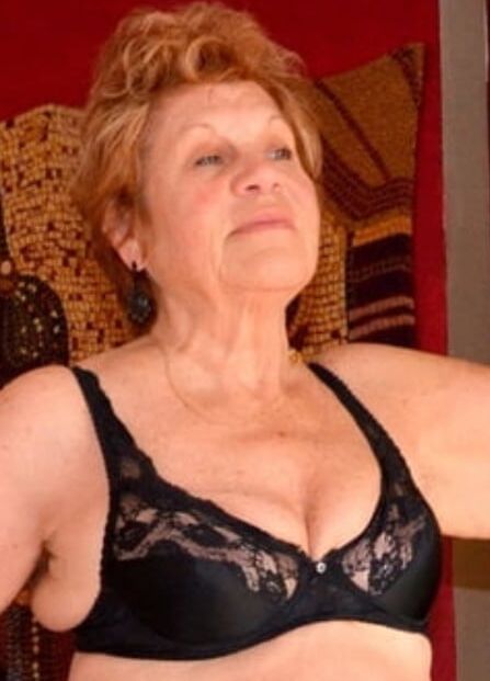 granny in suspenders with great arse