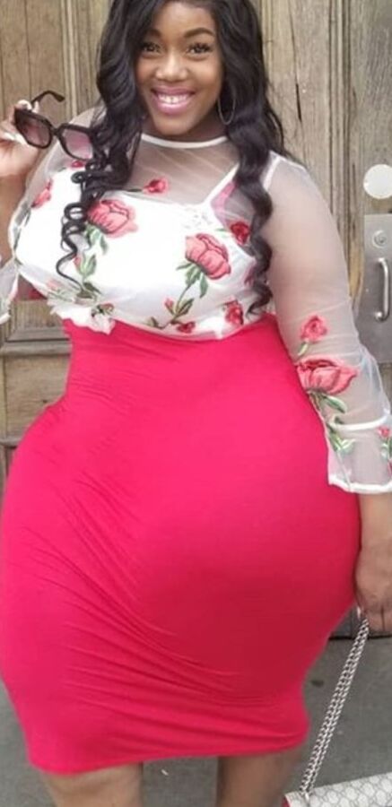 Extremely wide mega booty bbw pear tiffany