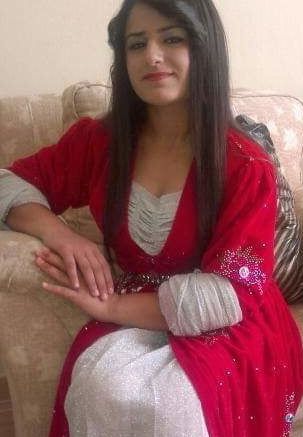 Kurdish woman awesome boobs (arabian)